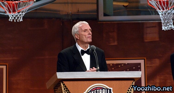 胡比-布朗:1977-78赛季NBA最佳教练的辉煌执教生涯