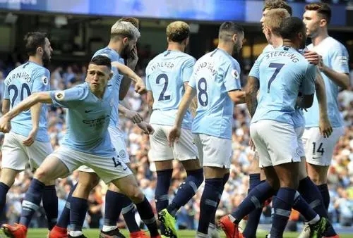 在总的历史交锋来说,曼城更占据上风