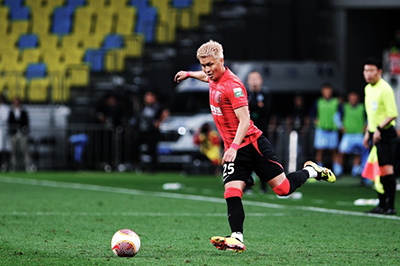 买提江发声：经纪人欠薪无碍我专注绿茵