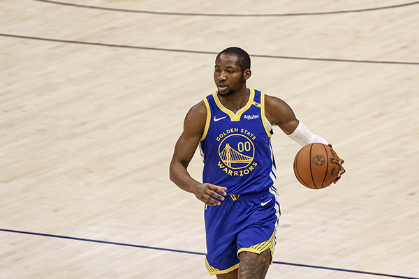 Shams报道勇士承诺库明加新季初角色，湾区名记拆解 “可观” 含义：非上场时间保证