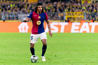 德科：曼城询价孔德？<a href=/zuqiujingsai/barcelona/ target=_blank class=infotextkey>巴萨</a>秒回“非卖品”