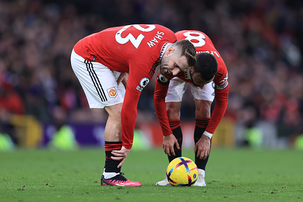 曼联旧将狠批：卢克-肖懒散成隐患，双红会恐成萨拉赫提款机