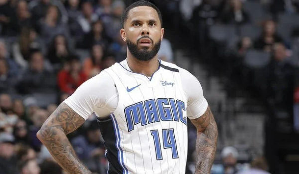 奥古斯丁签约<a href=/lanqiujingsai/bucks/ target=_blank class=infotextkey>雄鹿</a>