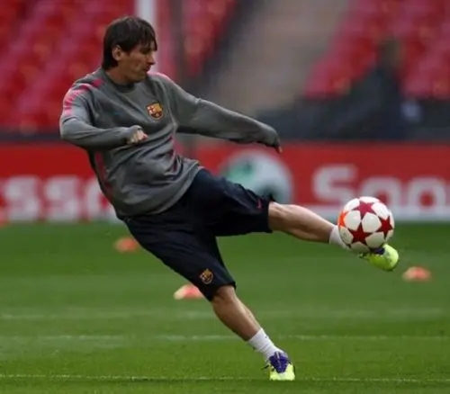 <a href=/suoyouqiuxing/zuqiujingsai/119.html target=_blank class=infotextkey>梅西</a>的凌空抽射