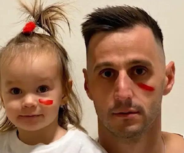 意甲球员也是在社交媒体晒照,支持这种行为